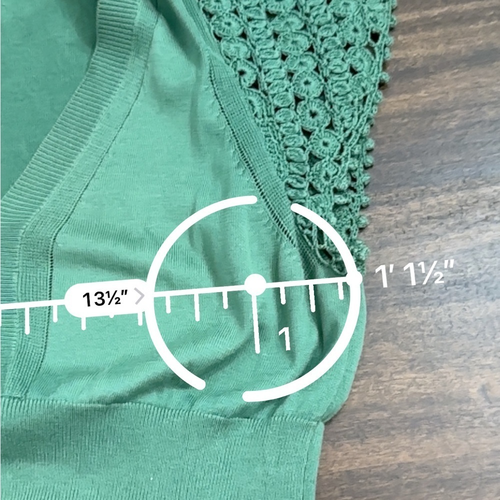 BCBGMaxAzria Green Flutter Sleeve Fitted Blouse - Picture 7 of 7